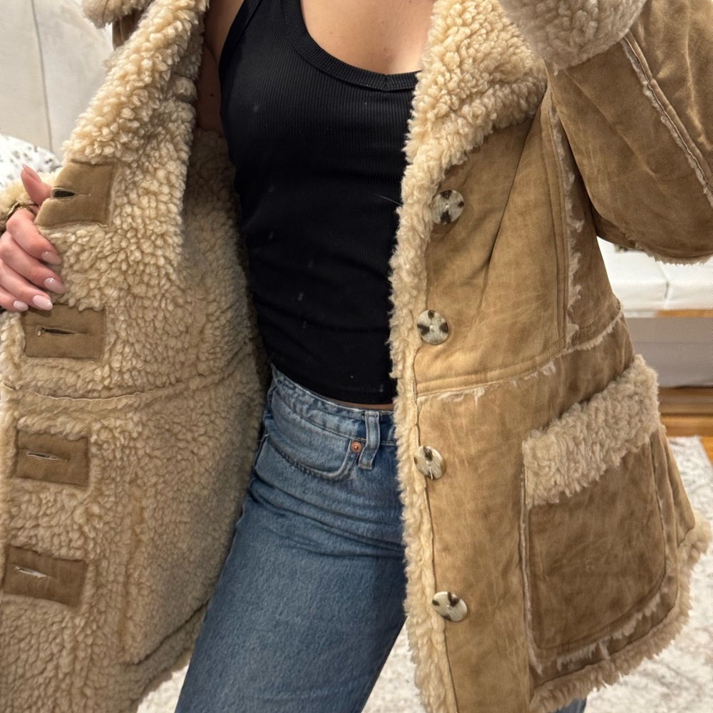 Women's Tan Shearling Coat - Picture 3 of 7